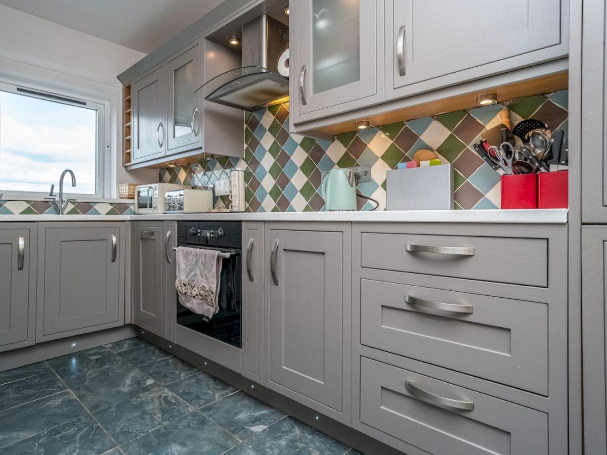 Pass The Keys Stunning Flat With Sea View And Parking Edimburgo Exterior foto