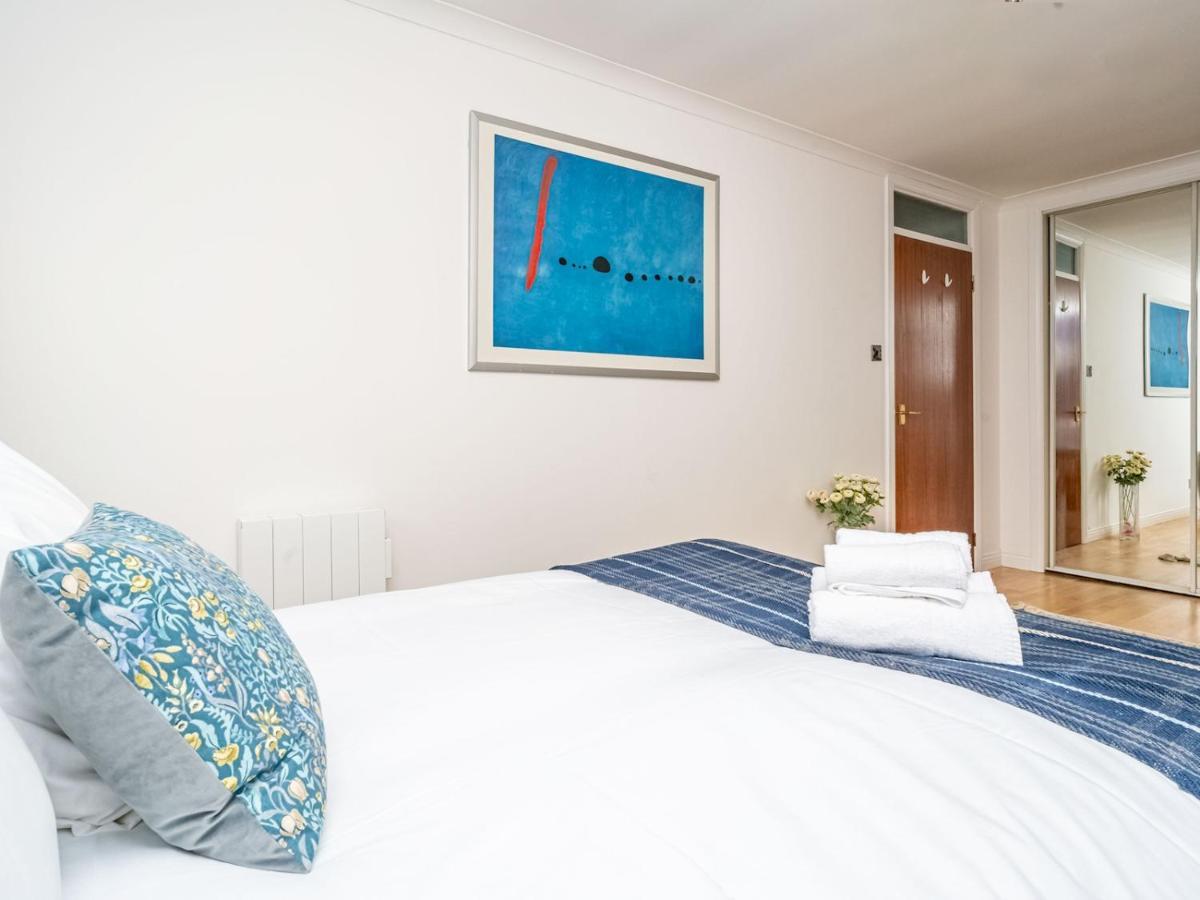 Pass The Keys Stunning Flat With Sea View And Parking Edimburgo Exterior foto